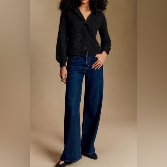 La Maille Sezane Angie Cardigan Sweater Womens XS Black Crochet, Feminine New - Picture 2 of 16